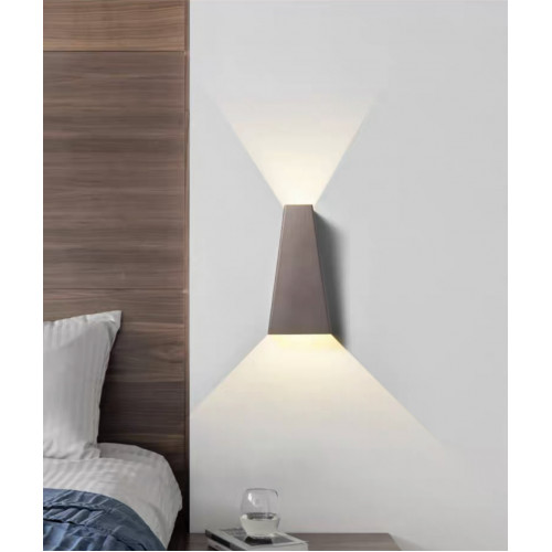 Настінний світильник Dario Wall Lamp BK